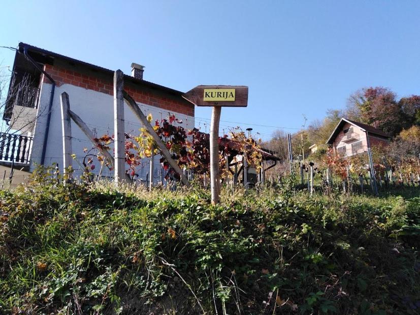 Kurija Inn Hrascina Exterior photo